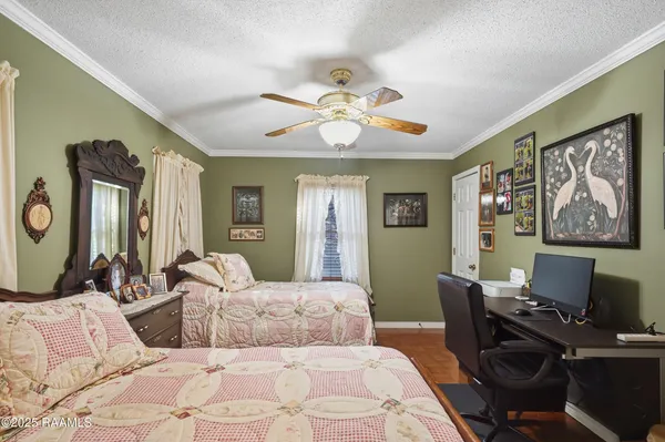 $216,500 | 160 Darwin Road, Franklin, LA 70538