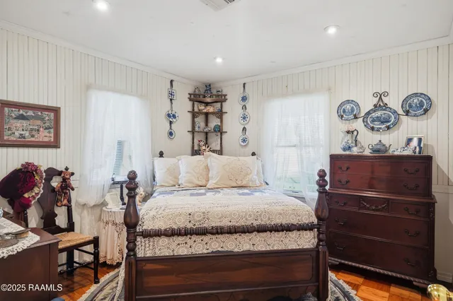 $218,000 | 160 Darwin Road, Franklin, LA 70538