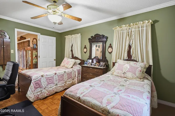 $216,500 | 160 Darwin Road, Franklin, LA 70538