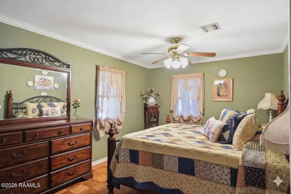 $216,500 | 160 Darwin Road, Franklin, LA 70538