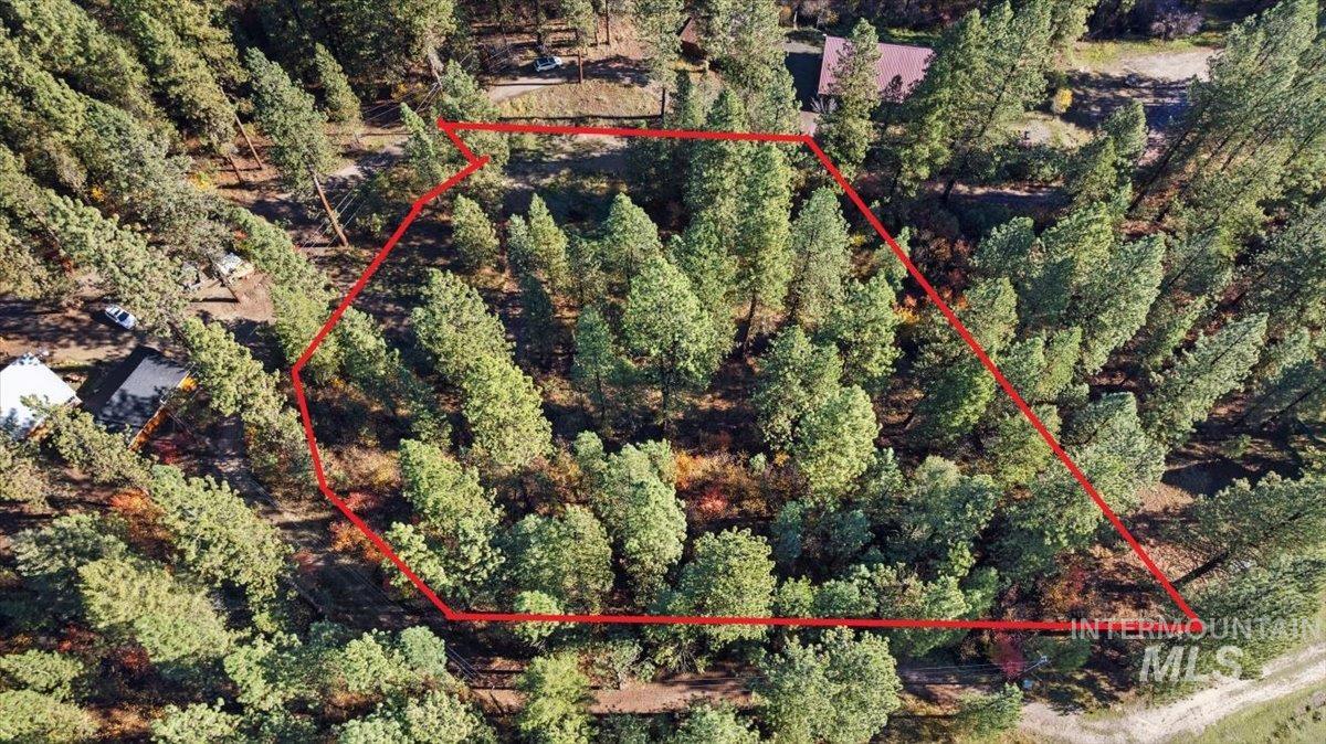 Lot 28 Horseshoe Rd Garden Valley Garden Valley, ID 83622 - Photo 17 of 28 View of property location with property boundaries highlighted
