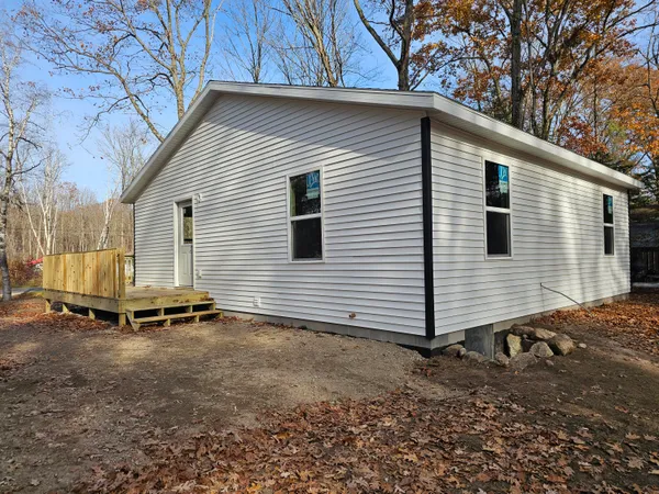 $225,000 | 8478 Vista Drive, Newaygo, MI 49337