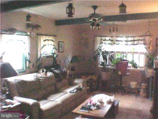 210 Wyandotte Road Fairless Hills, PA 19030 - Photo 3 of 4 Gallery Image 3