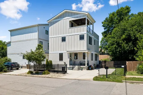$735,000 | 1008 59th Avenue North, Nashville, TN 37209