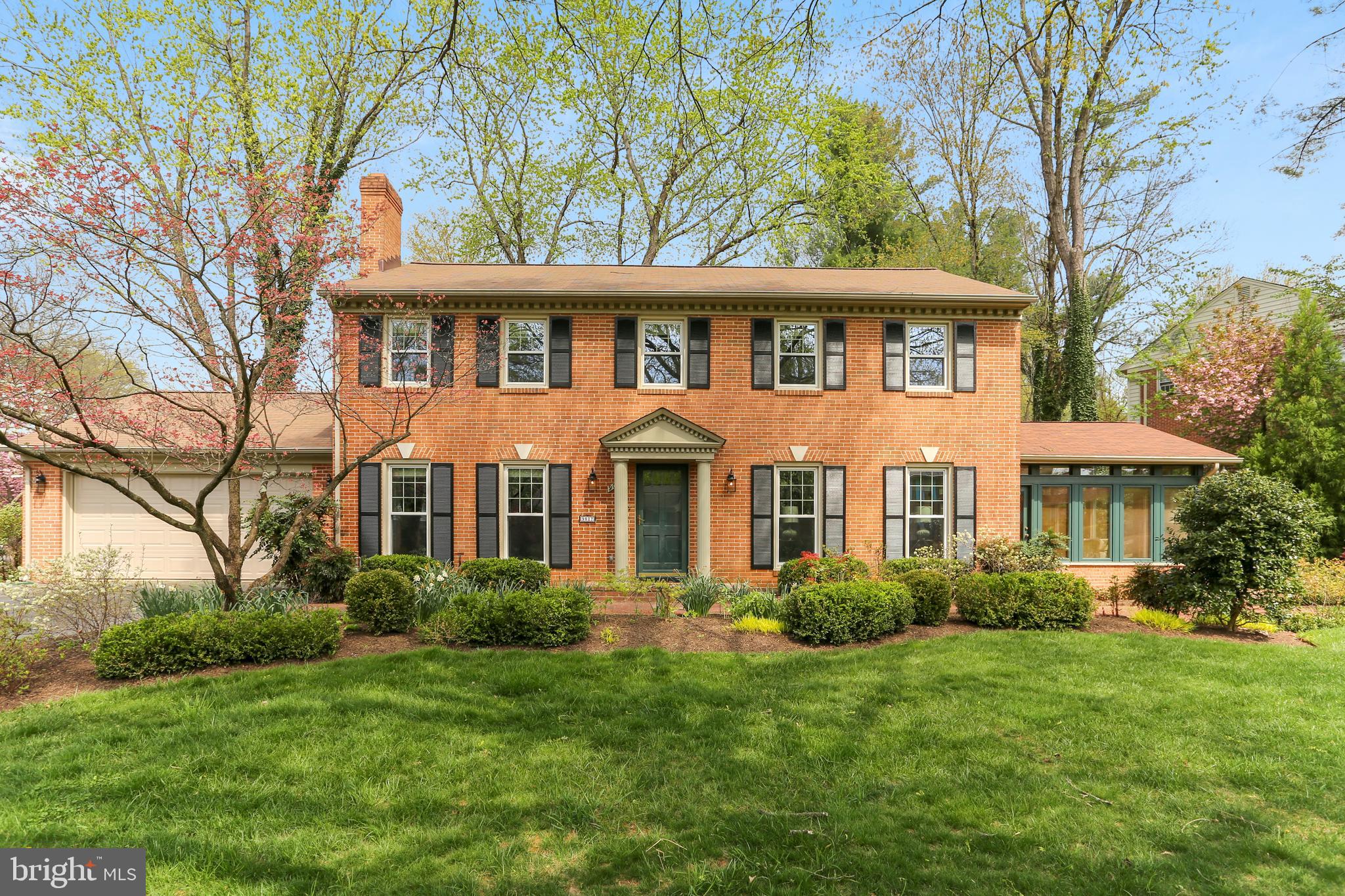 9017 Rouen Lane Potomac, MD 20854 - Photo 1 of 40