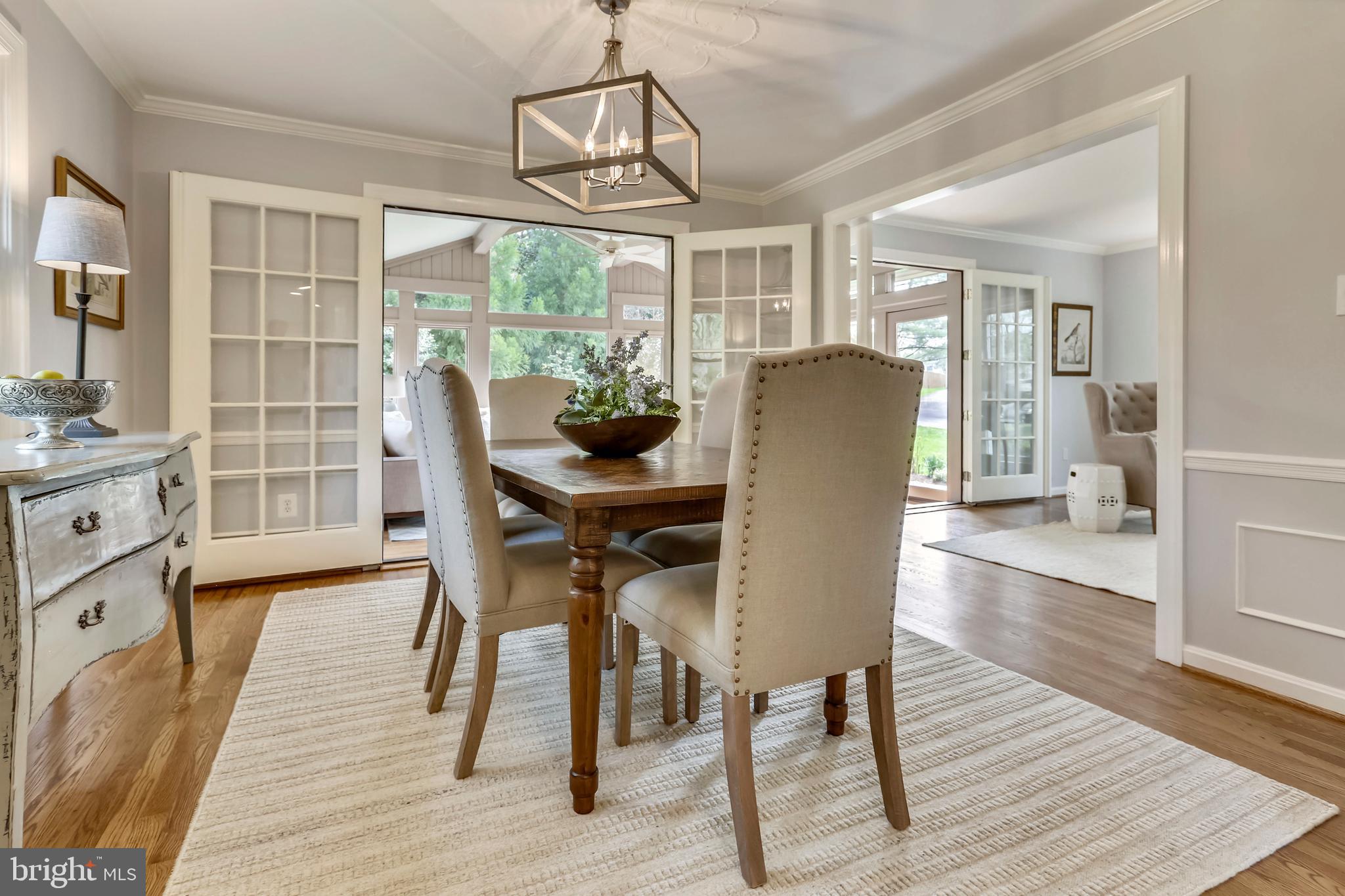 9017 Rouen Lane Potomac, MD 20854 - Photo 9 of 40 Dining Room