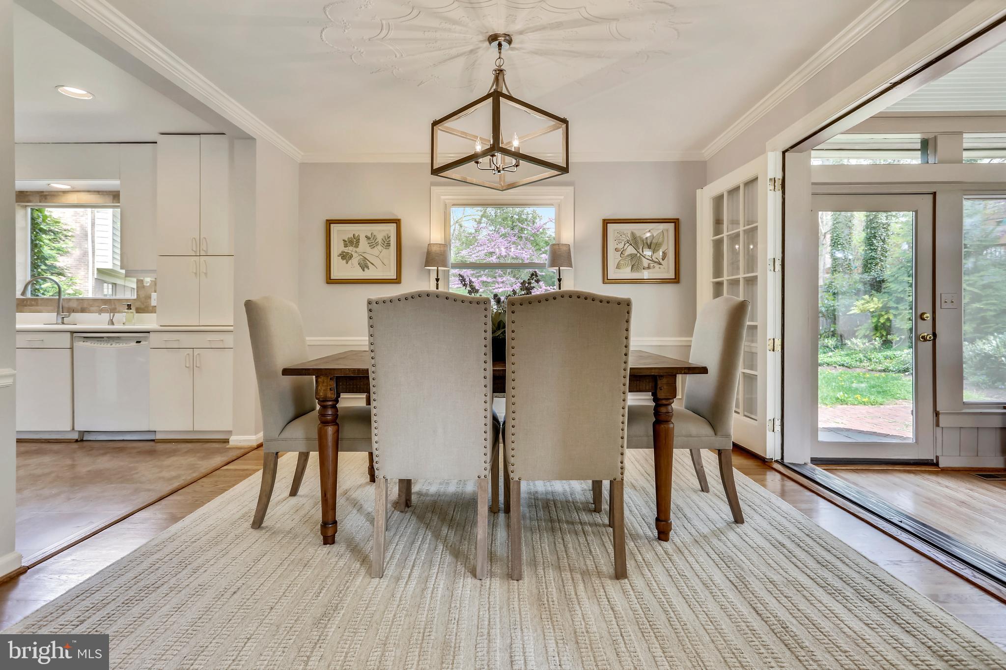 9017 Rouen Lane Potomac, MD 20854 - Photo 10 of 40 Dining Room