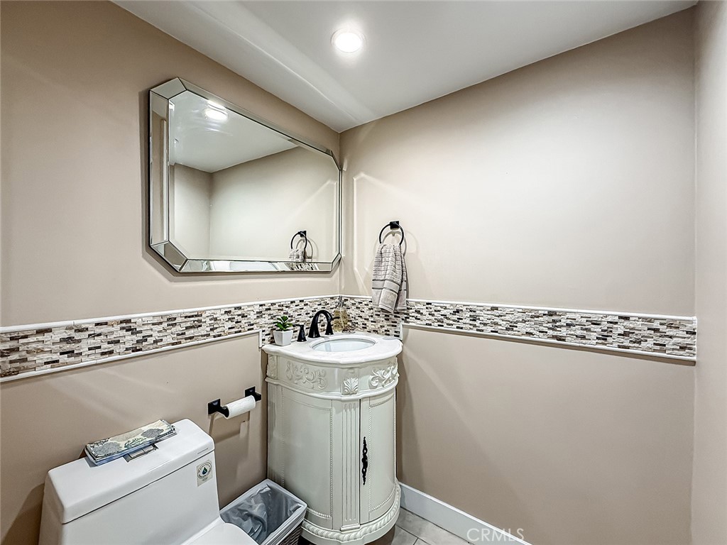 2235 Burnside Street Simi Valley, CA 93065 - Photo 20 of 71