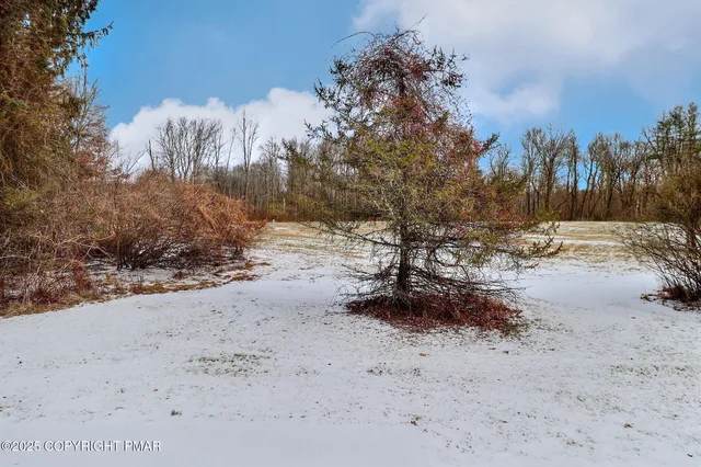 $79,800 | 205 Oak Run Lane, Stroudsburg, PA 18360