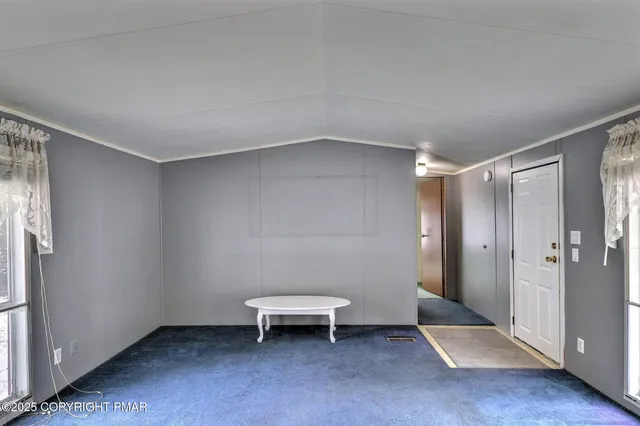 $79,800 | 205 Oak Run Lane, Stroudsburg, PA 18360