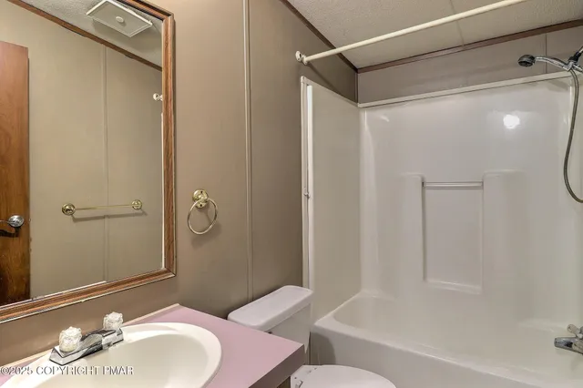 $79,800 | 205 Oak Run Lane, Stroudsburg, PA 18360