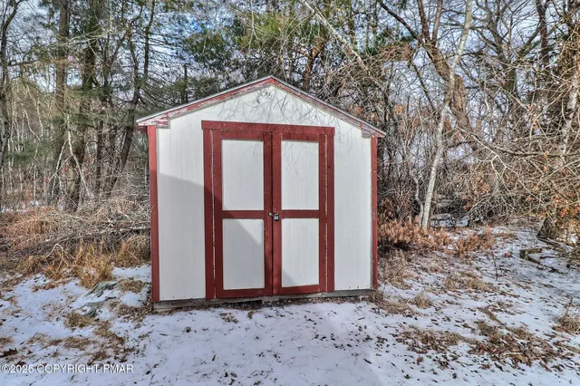 $79,800 | 205 Oak Run Lane, Stroudsburg, PA 18360