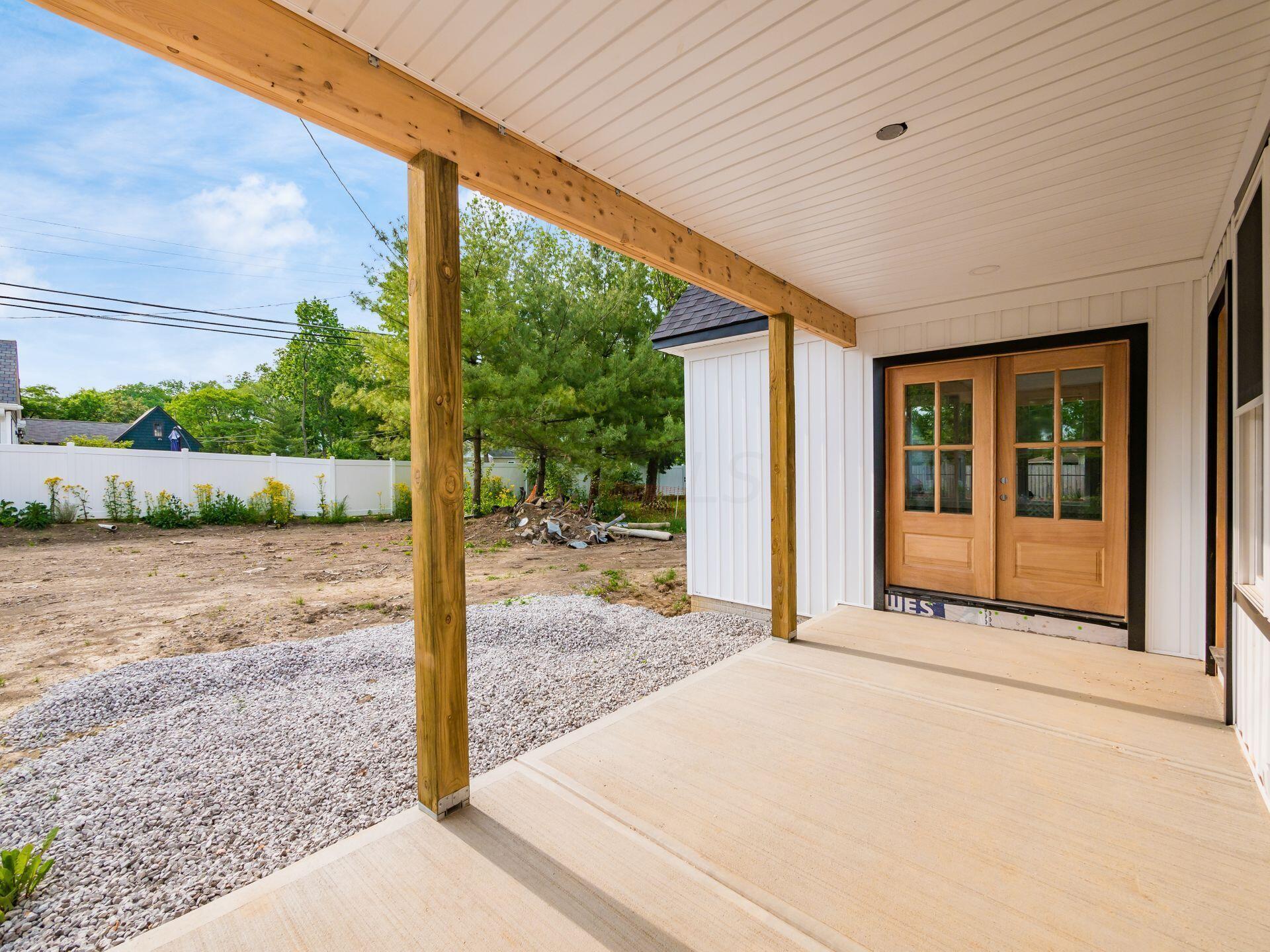 149 South Kellner Road Columbus, OH 43209 - Photo 48 of 62 Back Porch