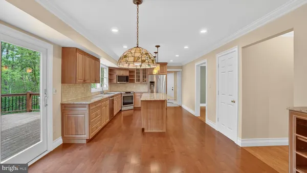 $650,000 | 328 Greenridge Drive, Dunkirk, MD 20754