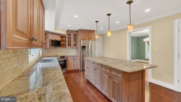 $650,000 | 328 Greenridge Drive, Dunkirk, MD 20754