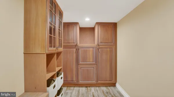 $650,000 | 328 Greenridge Drive, Dunkirk, MD 20754