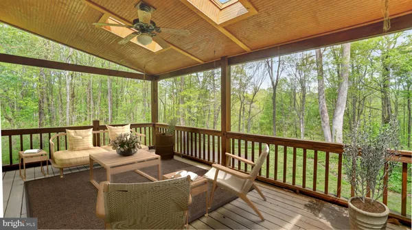 $650,000 | 328 Greenridge Drive, Dunkirk, MD 20754