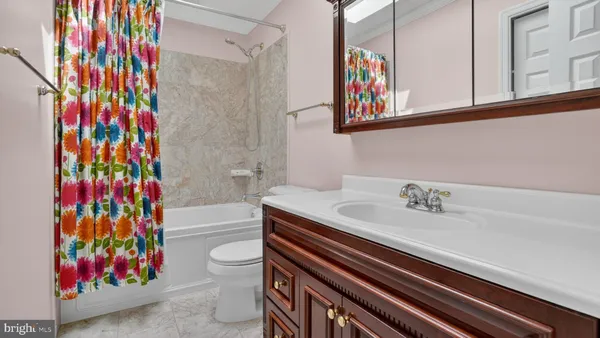 $650,000 | 328 Greenridge Drive, Dunkirk, MD 20754