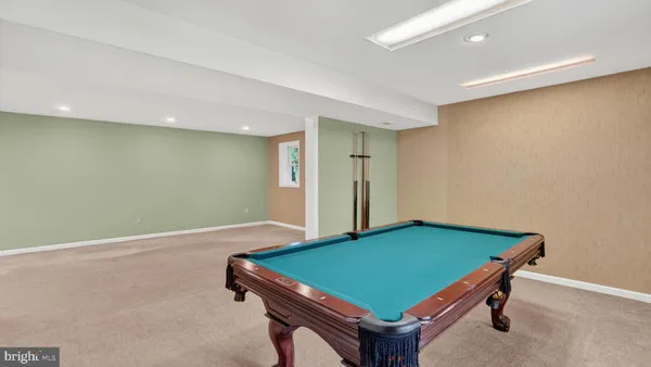 $650,000 | 328 Greenridge Drive, Dunkirk, MD 20754