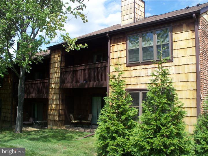 62 Rittenhouse Court, Unit 210 Chesterbrook, PA 19087 - Photo 10 of 12 Gallery Image 10