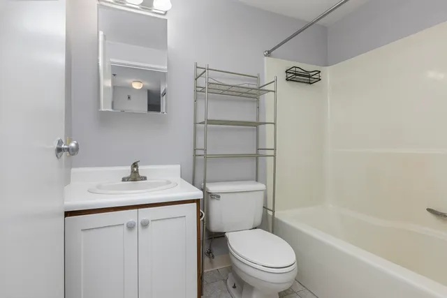 $298,500 | 148 Breakwater Drive, Unit 302, South Portland, ME 04106