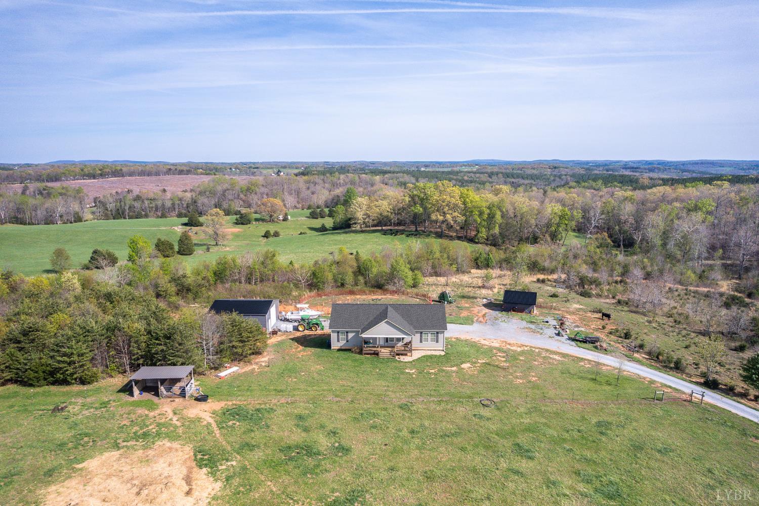 3570 Rock Cliff Road Bedford, VA 24523 - Photo 4 of 50