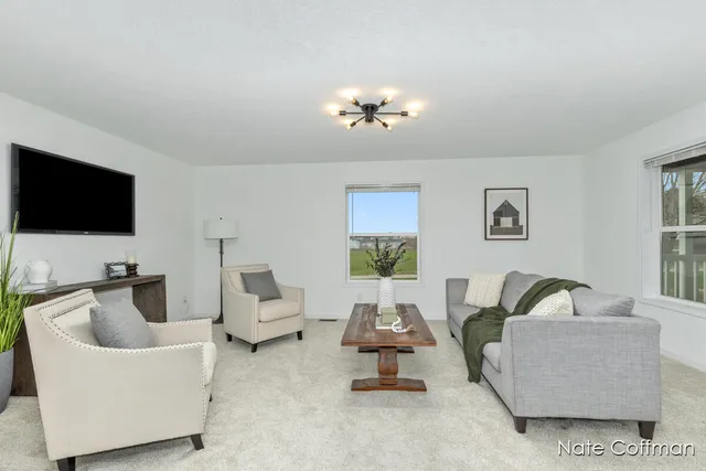 $249,900 | 920 South Ravenna Road, Ravenna, MI 49451