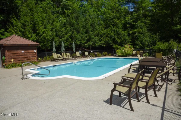 $59,900 | 204 Mountain Path, Johnsburg, NY 12853