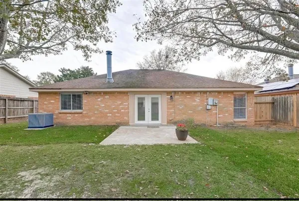 $1,875 | 13310 Meisterwood Drive, Houston, TX 77065