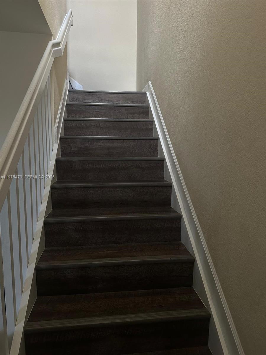 17135 Southwest 96th Street Miami, FL 33196 - Photo 33 of 36 a view of entryway