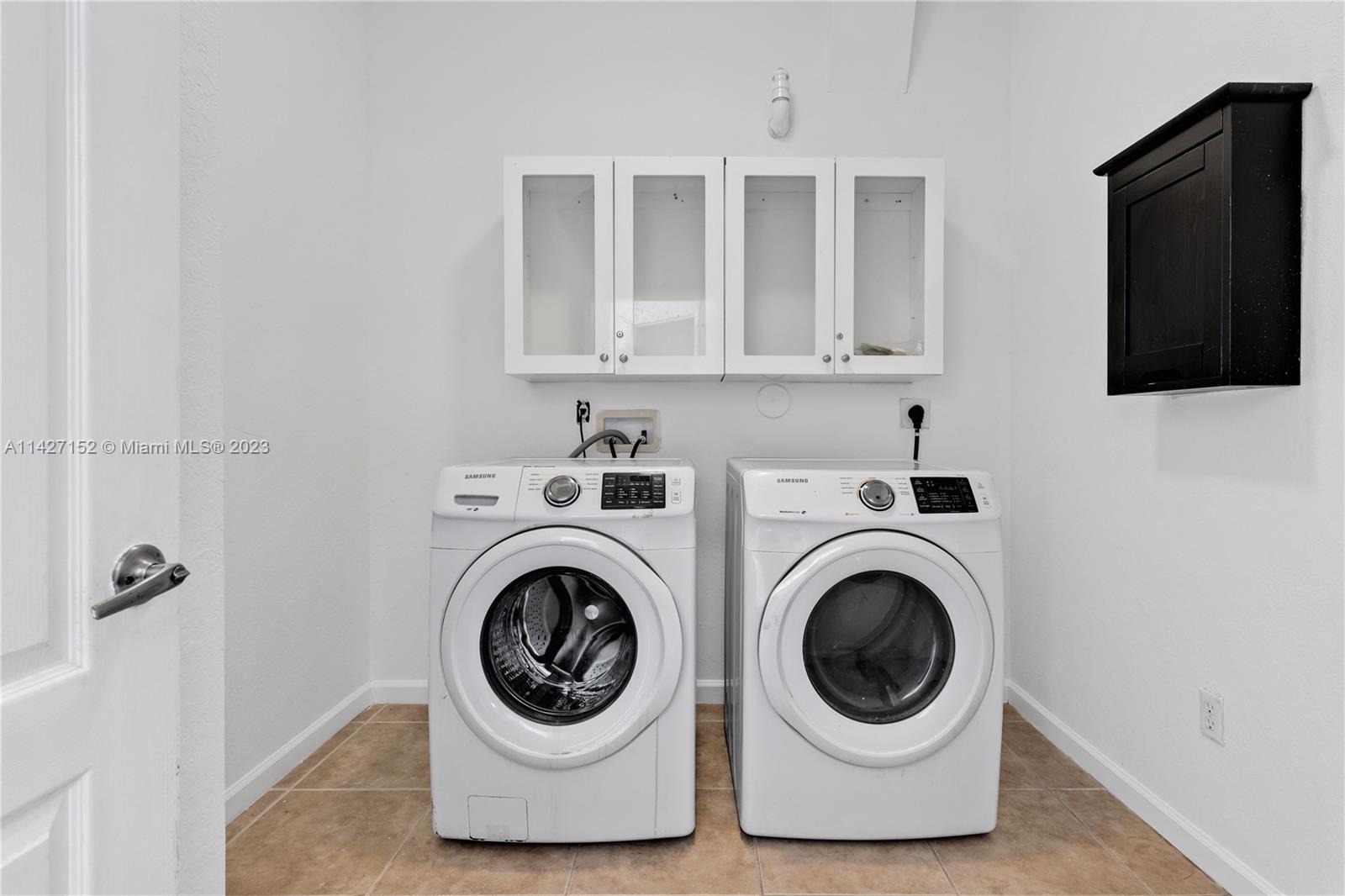 3759 Northeast 15th Street Homestead, FL 33033 - Photo 36 of 55 a utility room with dryer and washer