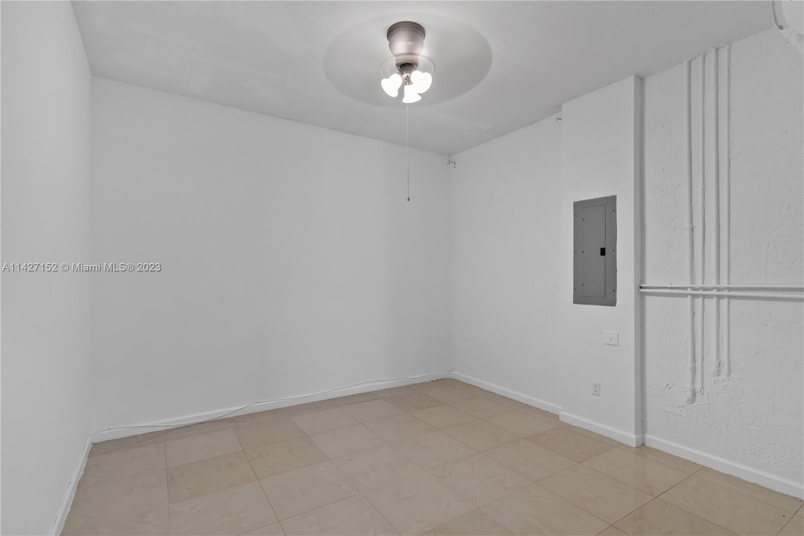 3759 Northeast 15th Street Homestead, FL 33033 - Photo 38 of 55 wooden floor in an empty room