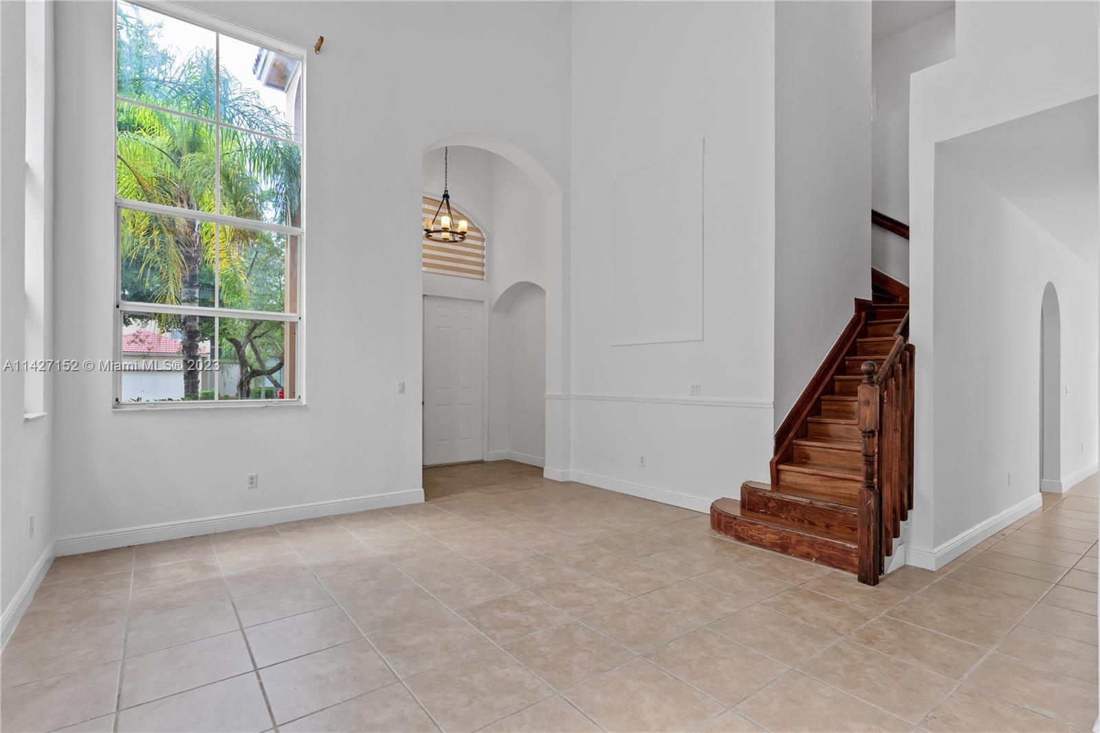 3759 Northeast 15th Street Homestead, FL 33033 - Photo 7 of 55