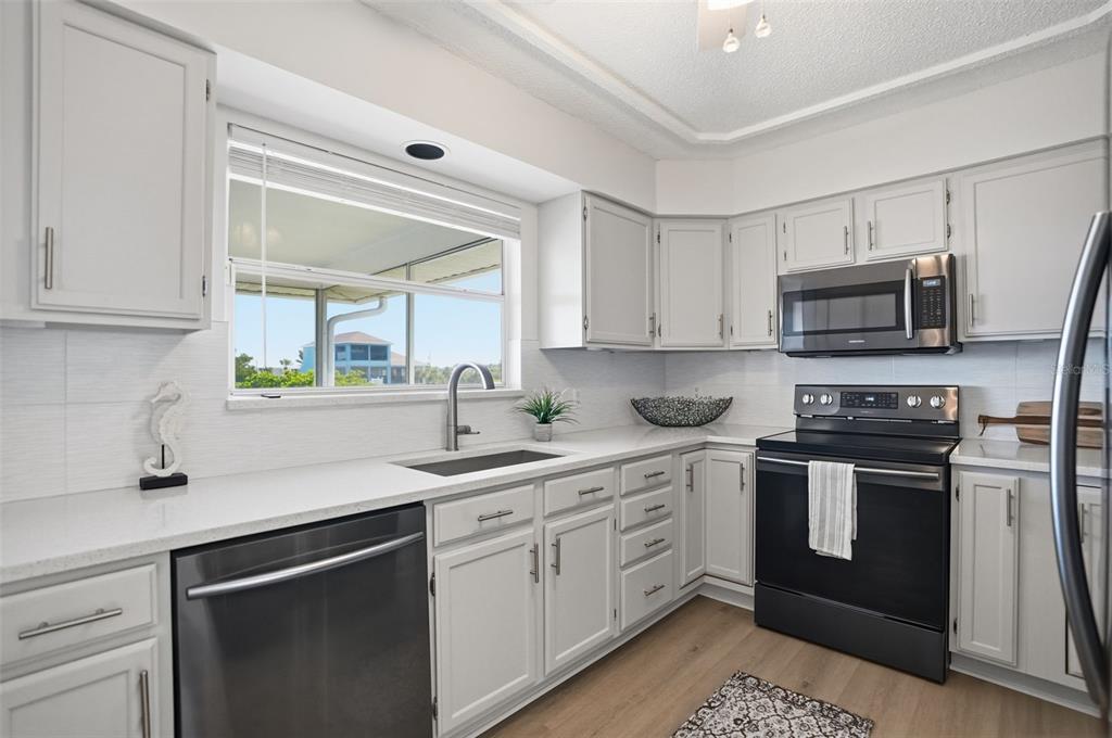 3344 Gardenia Drive Hernando Beach, FL 34607 - Photo 5 of 75