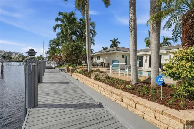 $2,150,000 | 2662 Northeast 3rd Street, Pompano Beach, FL 33062