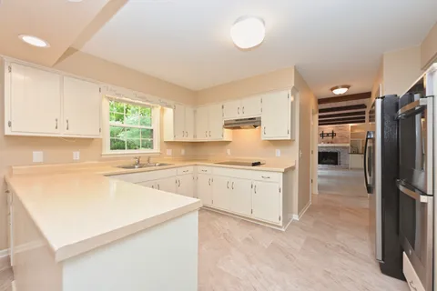$559,900 | 100 Applewood Court, Hendersonville, TN 37075