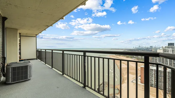 $280,000 | 6007 North Sheridan Road, Unit 34G, Chicago, IL 60660