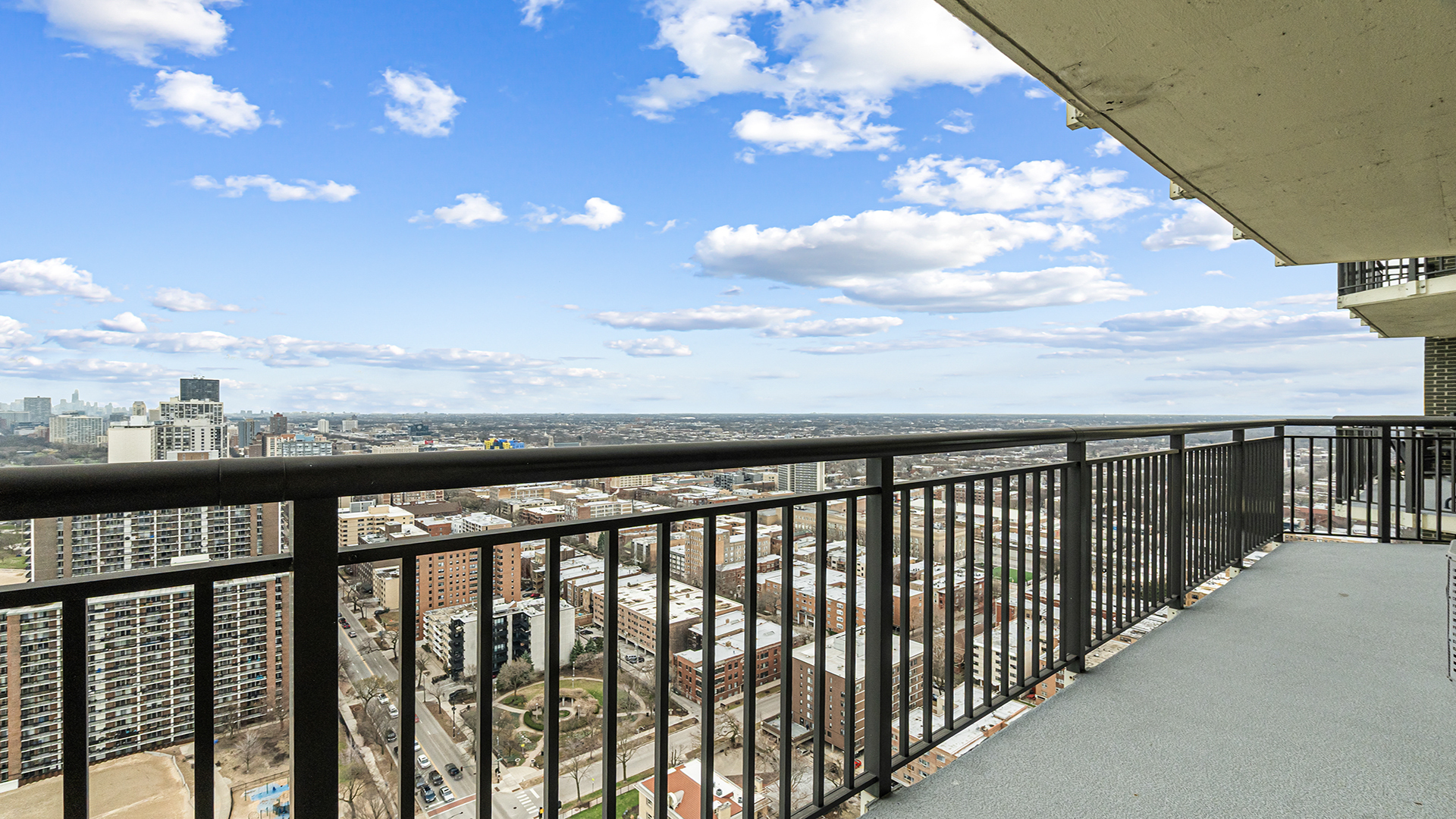 6007 North Sheridan Road, Unit 34G Chicago, IL 60660 - Photo 13 of 20