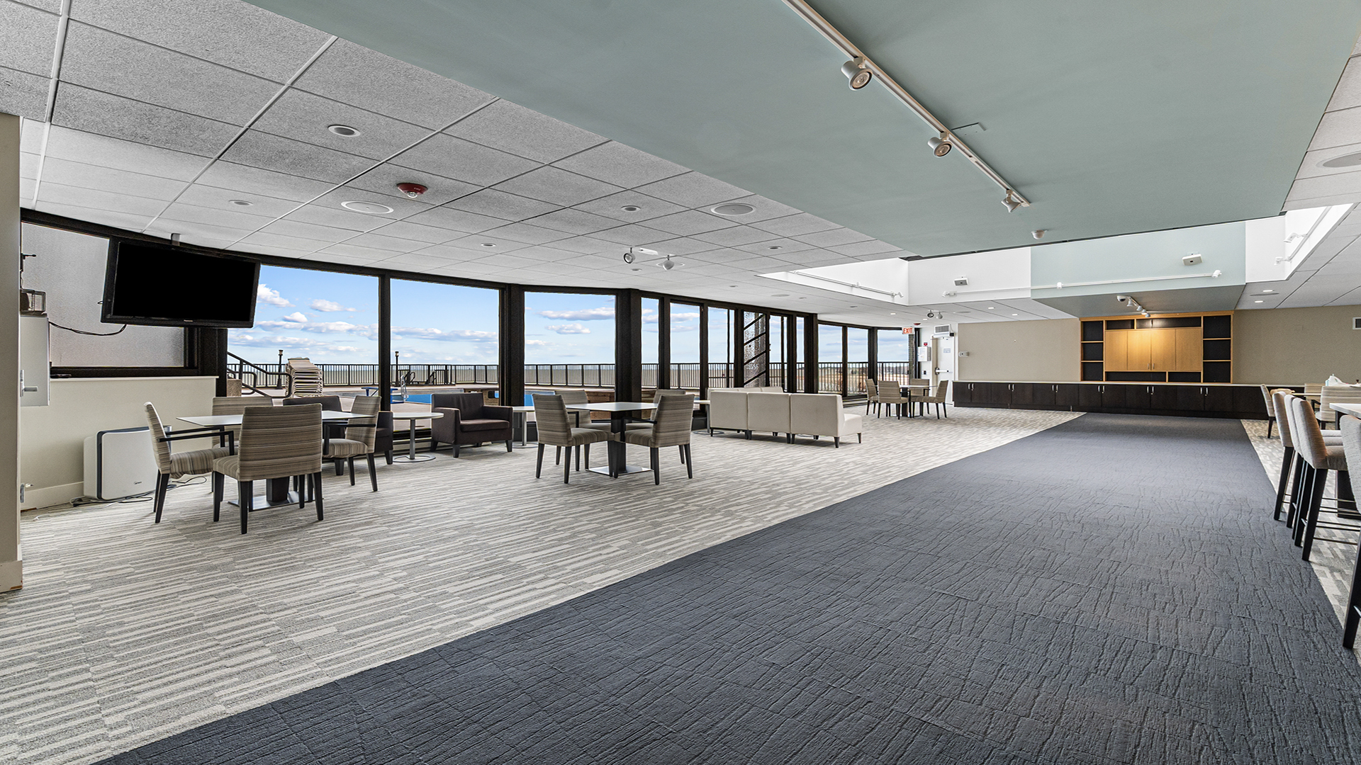 6007 North Sheridan Road, Unit 34G Chicago, IL 60660 - Photo 14 of 20