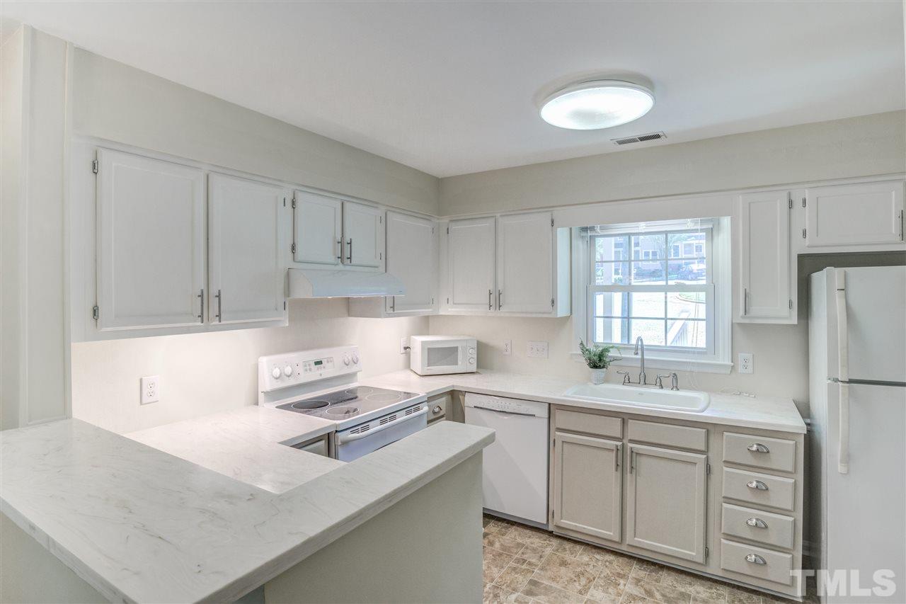 130 Shady Spring Place Durham, NC 27713 - Photo 12 of 29 Gallery Image 12