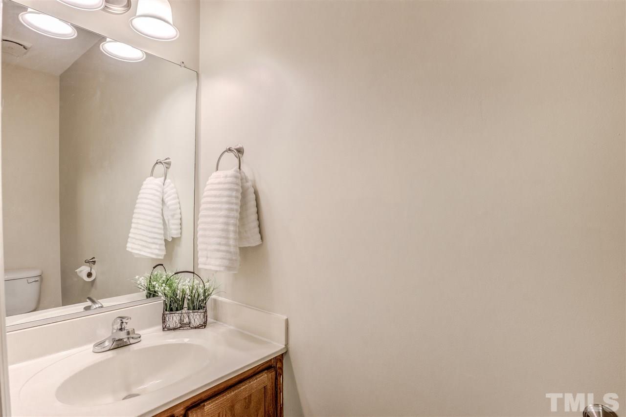 130 Shady Spring Place Durham, NC 27713 - Photo 4 of 29 Gallery Image 4