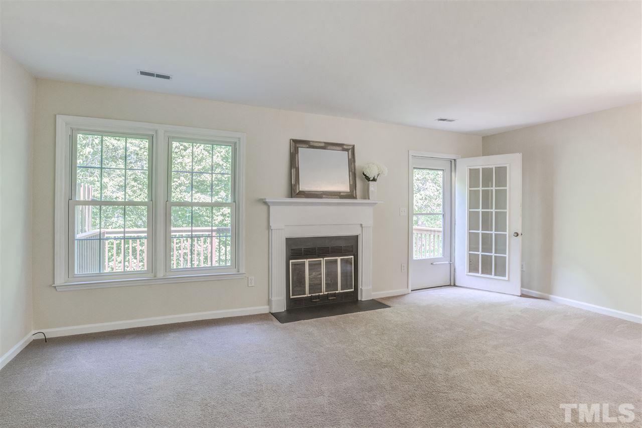 130 Shady Spring Place Durham, NC 27713 - Photo 5 of 29 Gallery Image 5