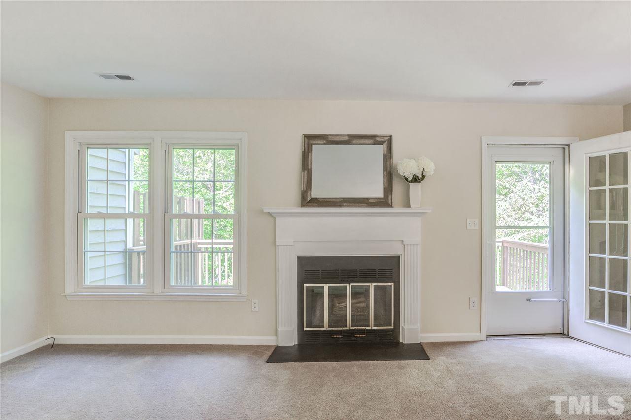 130 Shady Spring Place Durham, NC 27713 - Photo 8 of 29 Gallery Image 8