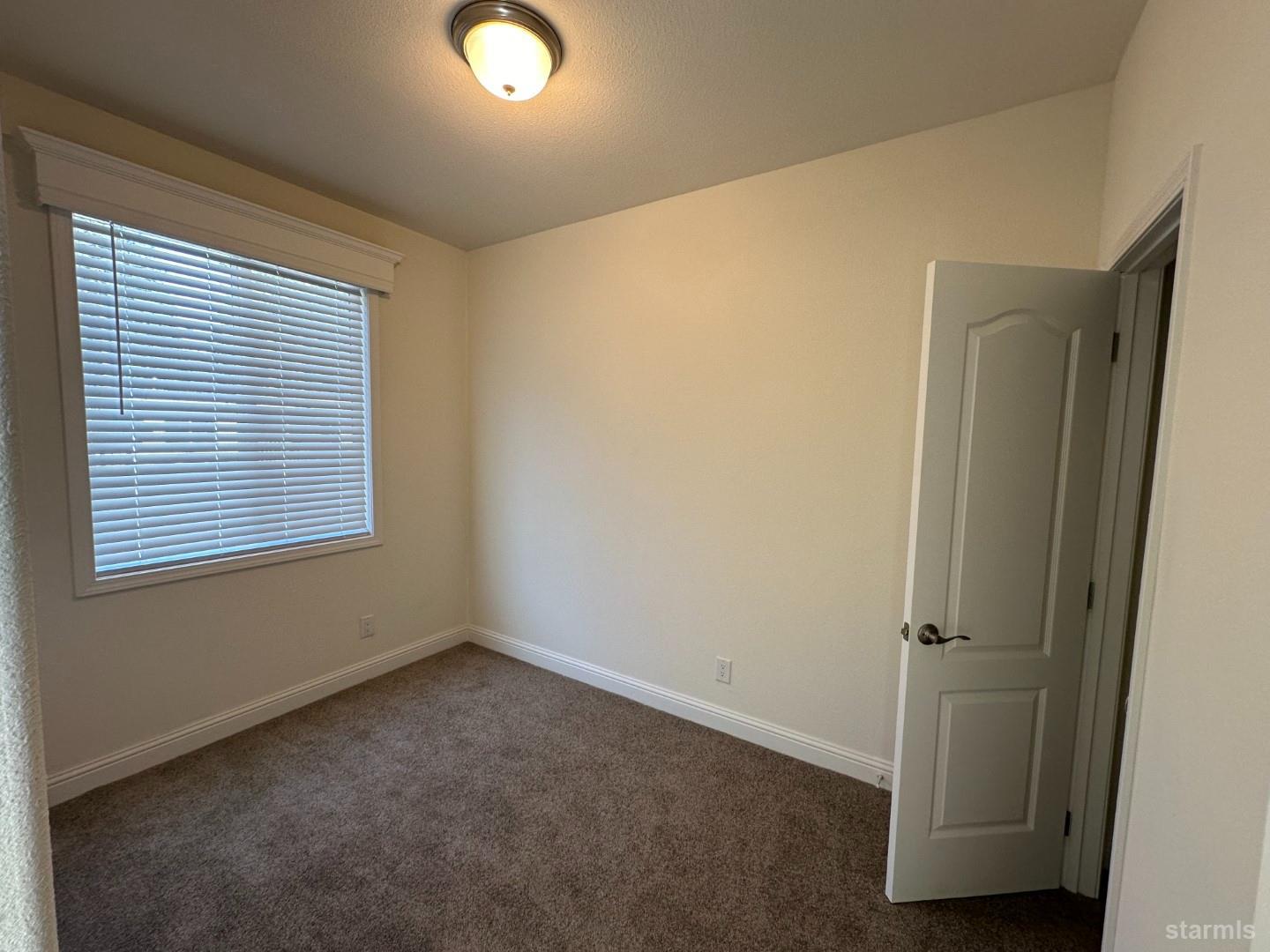 3740 Blackwood Road, Unit 52 South Lake Tahoe, CA 96150 - Photo 13 of 16