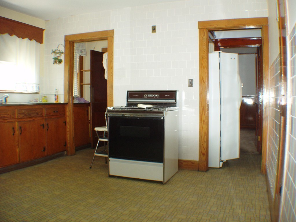 73 Governor Winthrop Road Somerville, MA 02145 - Photo 18 of 26 Gallery Image 18