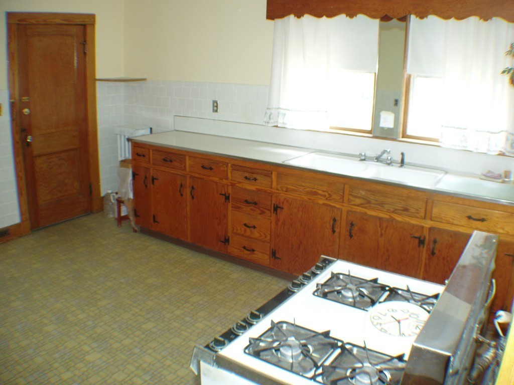73 Governor Winthrop Road Somerville, MA 02145 - Photo 19 of 26 Gallery Image 19