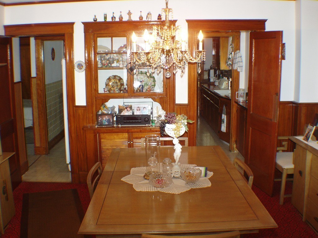 73 Governor Winthrop Road Somerville, MA 02145 - Photo 7 of 26 Gallery Image 7