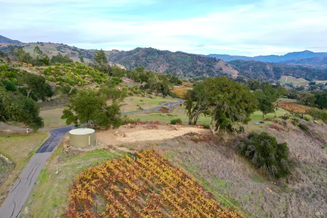 $2,100,000 | 500 Artisan Circle, Geyserville, CA 95441