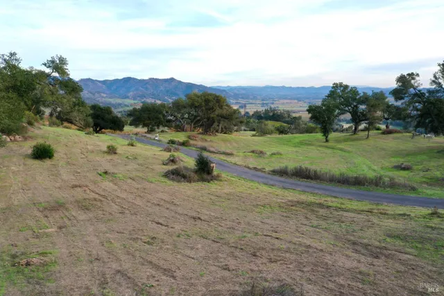 $2,100,000 | 500 Artisan Circle, Geyserville, CA 95441