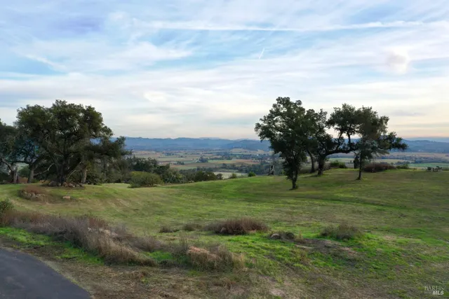 $2,100,000 | 500 Artisan Circle, Geyserville, CA 95441